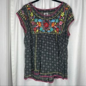 Ivy Jane Floral Embroidered Blouse